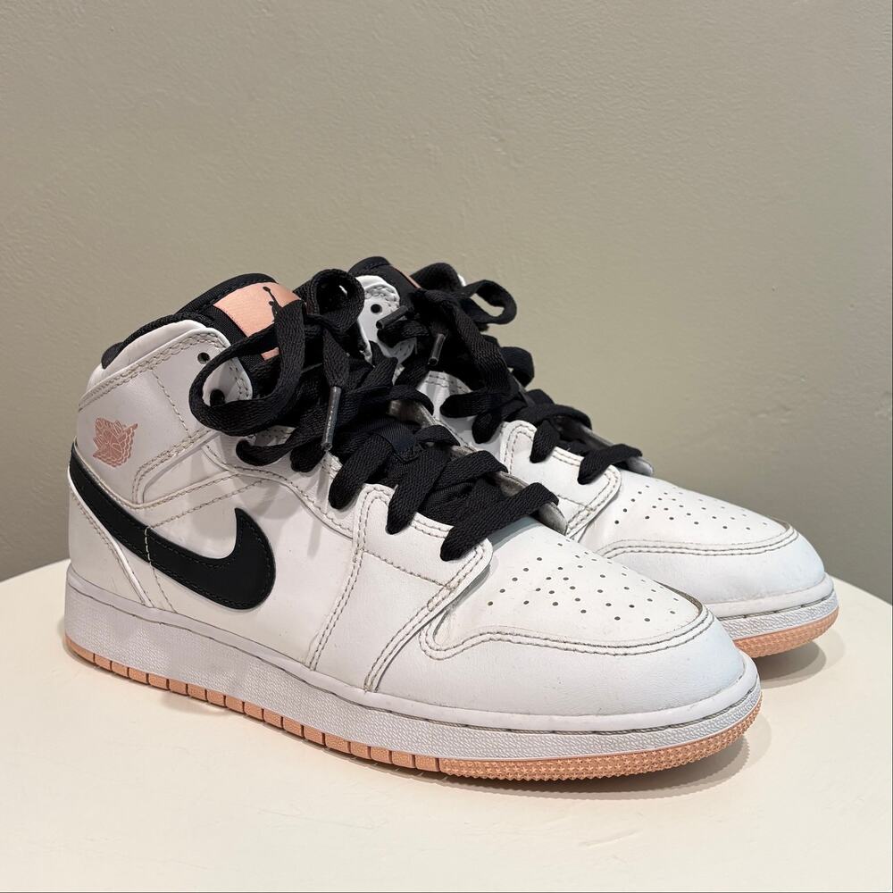 Jordan 1 Mid Arctic Orange GS Kids Shoes White 554725-180 - Size: 5.5Y